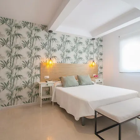 Casa Alba * エステポナ